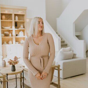 BRAND NEW NEVER WORN From my boutique Jayden Knit Maxi Dress